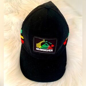 Quiksilver SnapBack Mesh Black/Red/Yellow/Green Hat